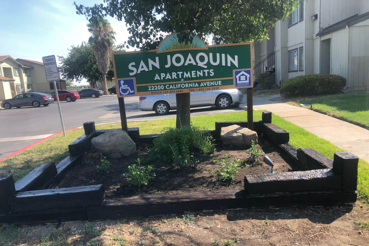 San Joaquin Apartments